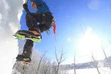 Load image into Gallery viewer, Initiation à l'escalade de glace / Introduction to ice climbing
